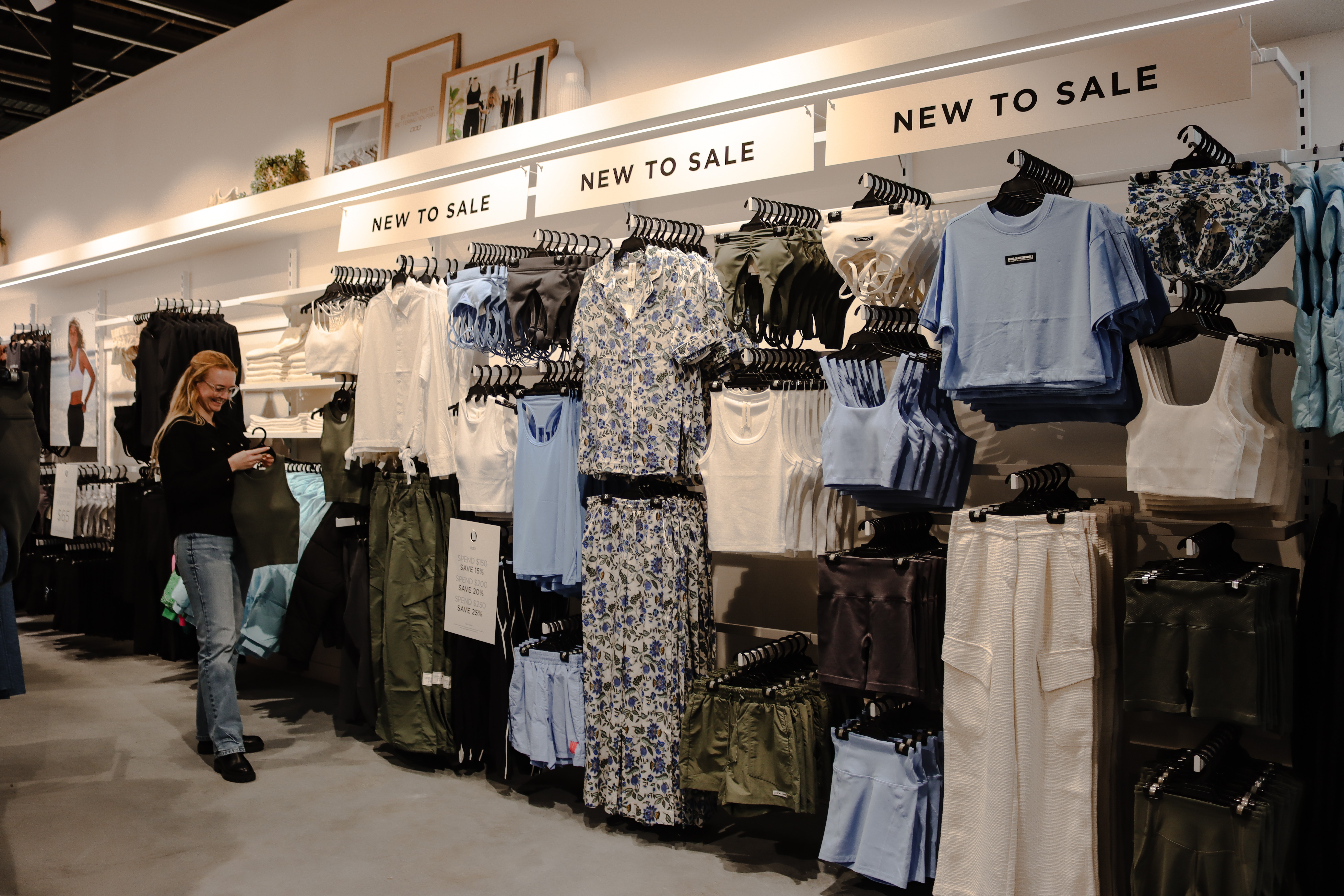 Lorna Jane - Manawa Bay Lorna Jane - Manawa Bay